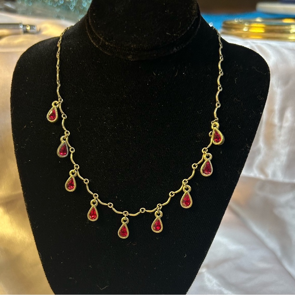 Exquisite faceted red rhinestones on Bronze Tone setting- vintage!